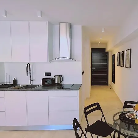 Apartman Mezarina 1